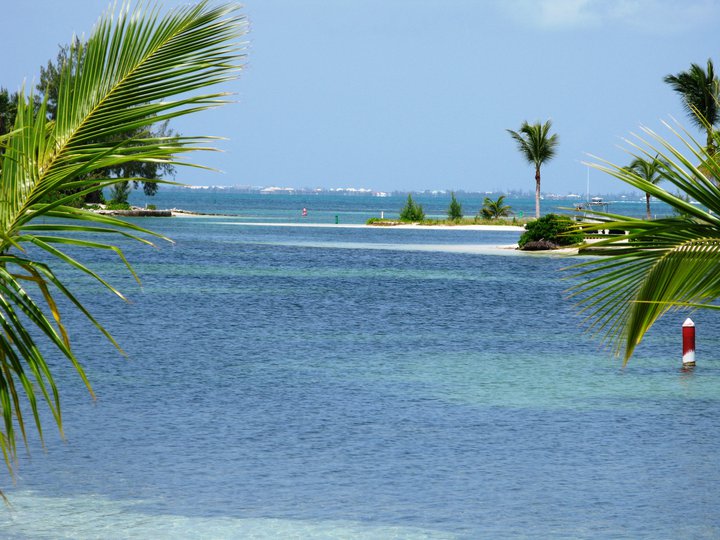 Grand Cayman Island ZF2GT 