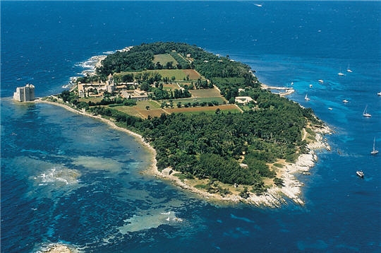 Sainte Marguerite Island F/IZ4BBF DX News