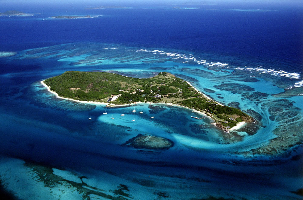 St Vincent and Grenadines Islands J8/N2IEN DX News