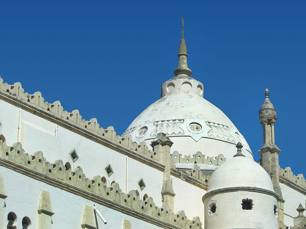 Tunisia DX News 3V8BB 3V0A
